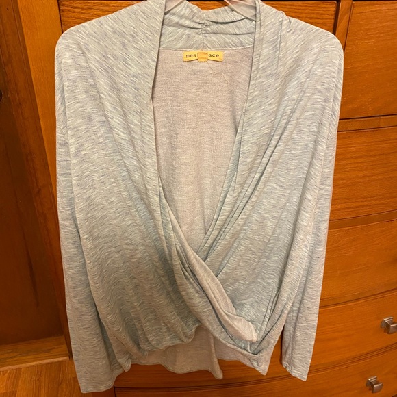 Light blue open-front shirt - Picture 1 of 7